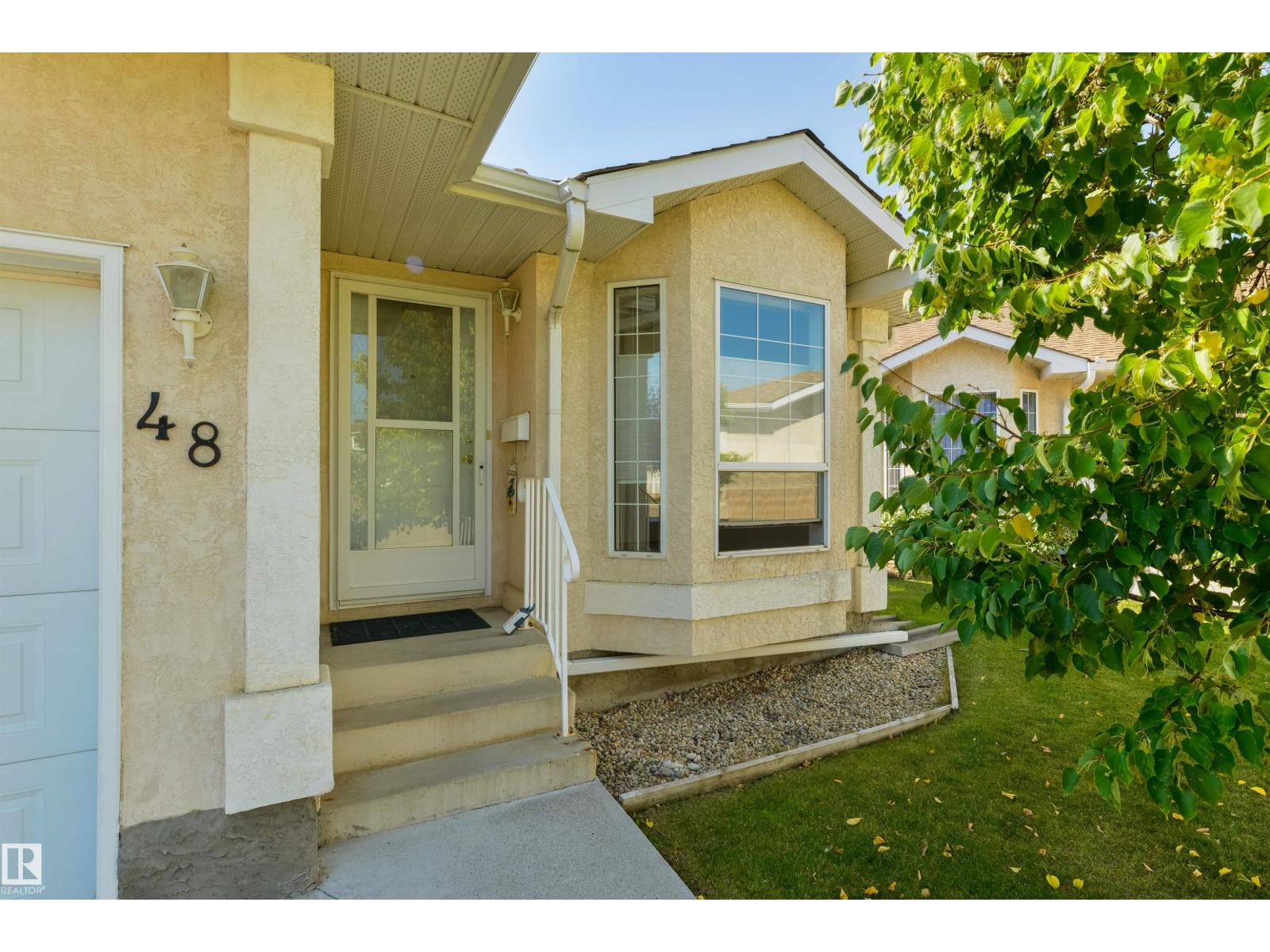 #48 13320 124 ST NW