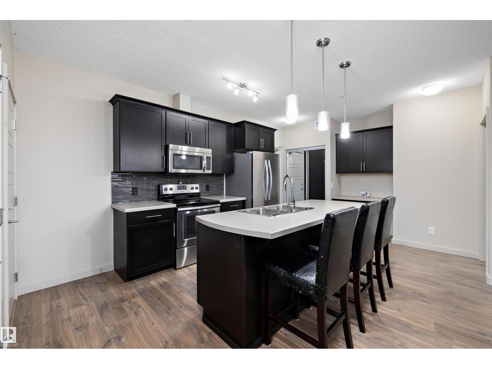 #214 1004 ROSENTHAL BV NW