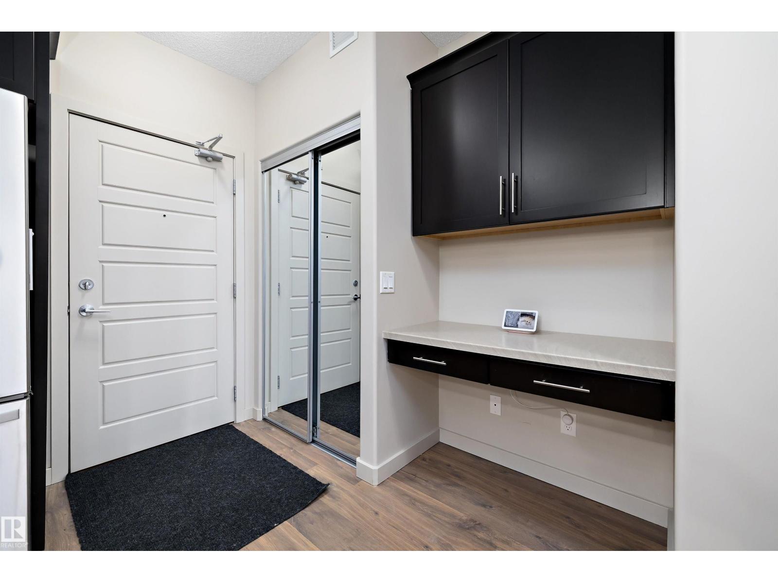 #214 1004 ROSENTHAL BV NW