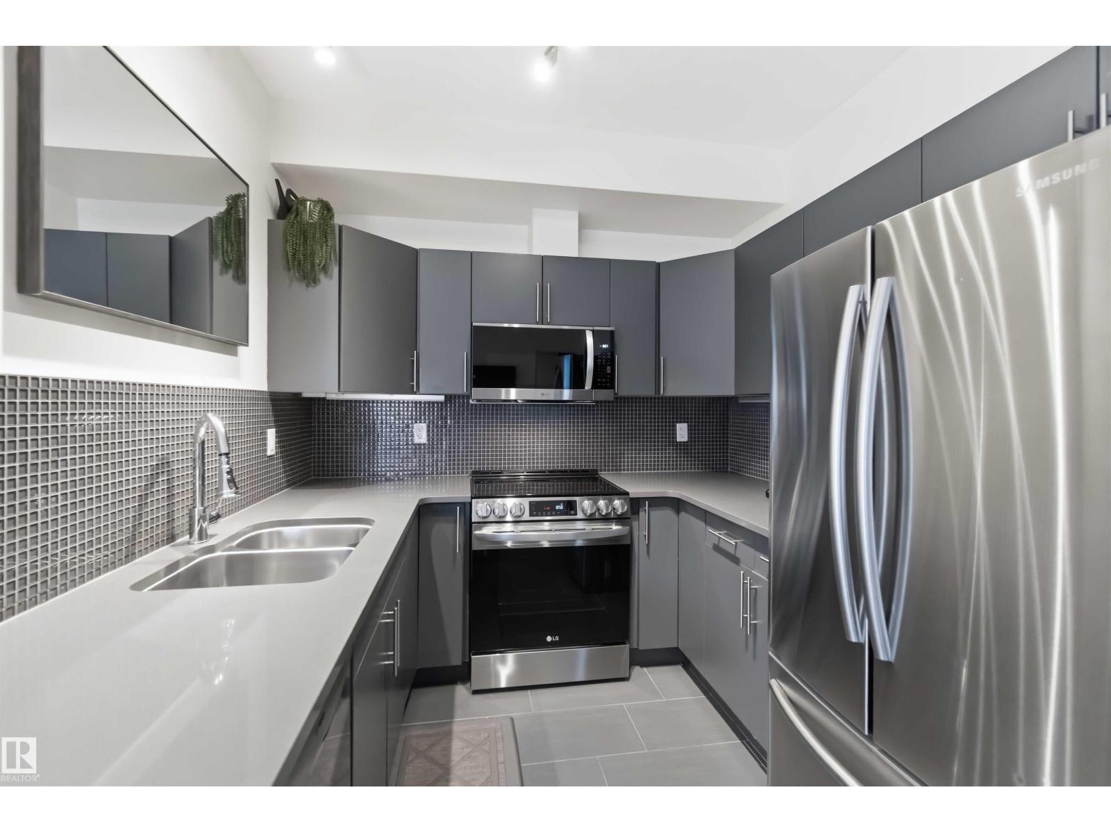 #114 10611 117 ST NW