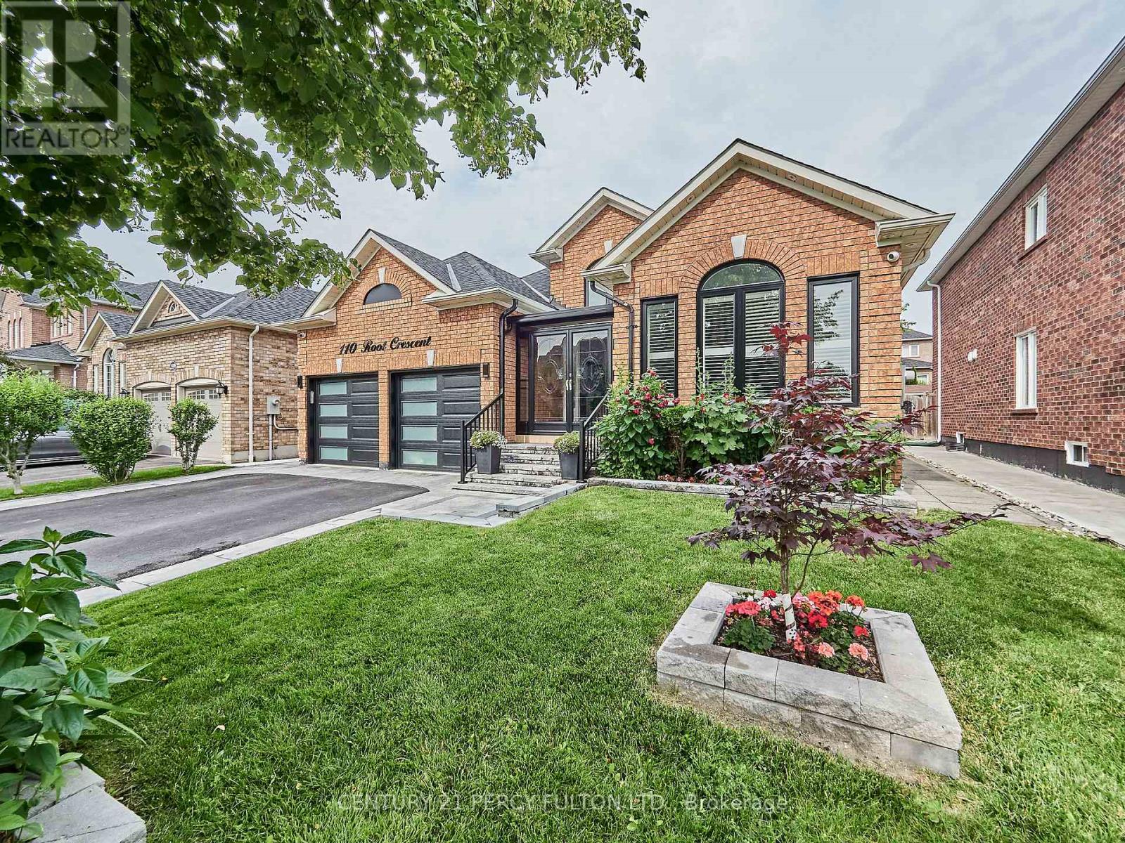 Photo 1 of 21 — 110 Root Crescent, Ajax, ON L1T4L5