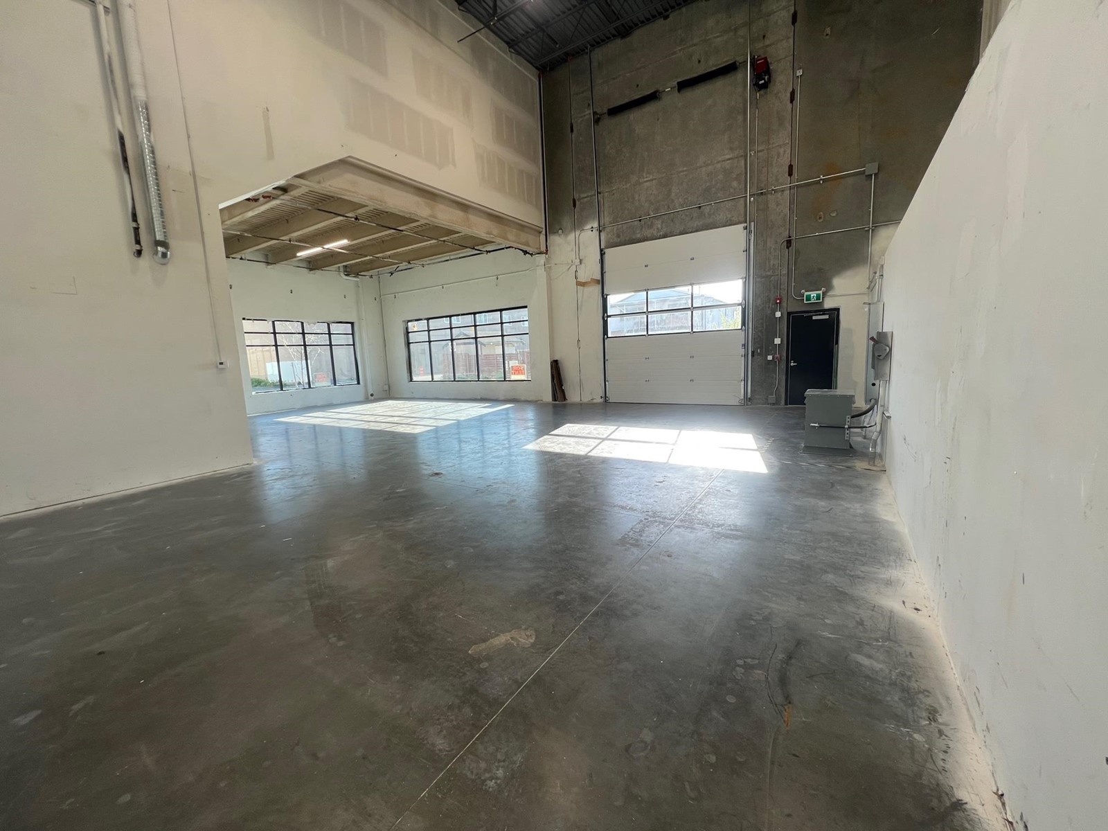 105 5641 200 STREET