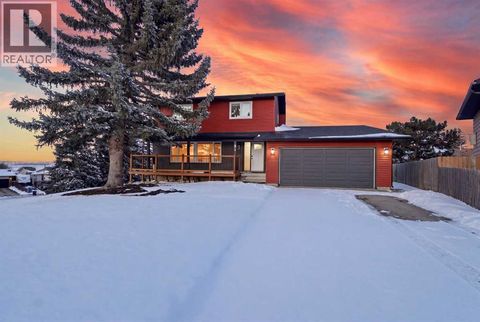 51 Beddington Green NE Calgary AB T3K1M7