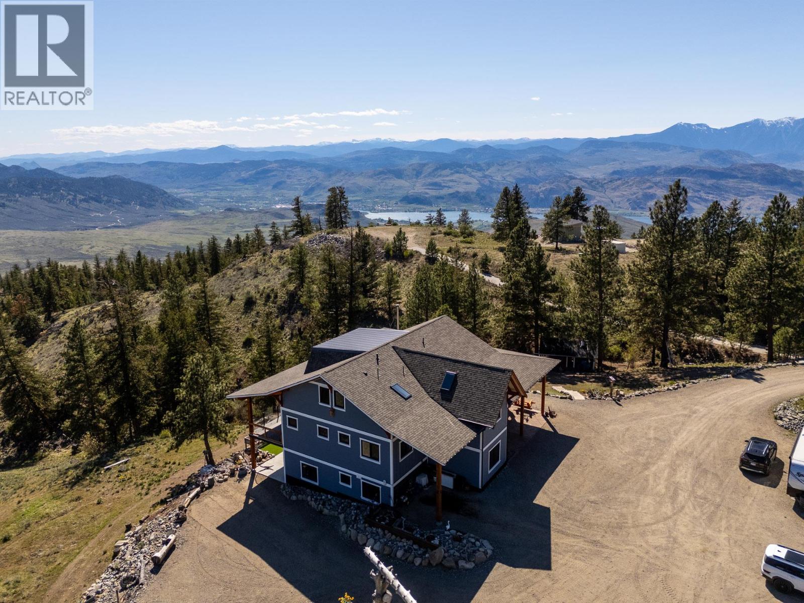 137 Eagle Point