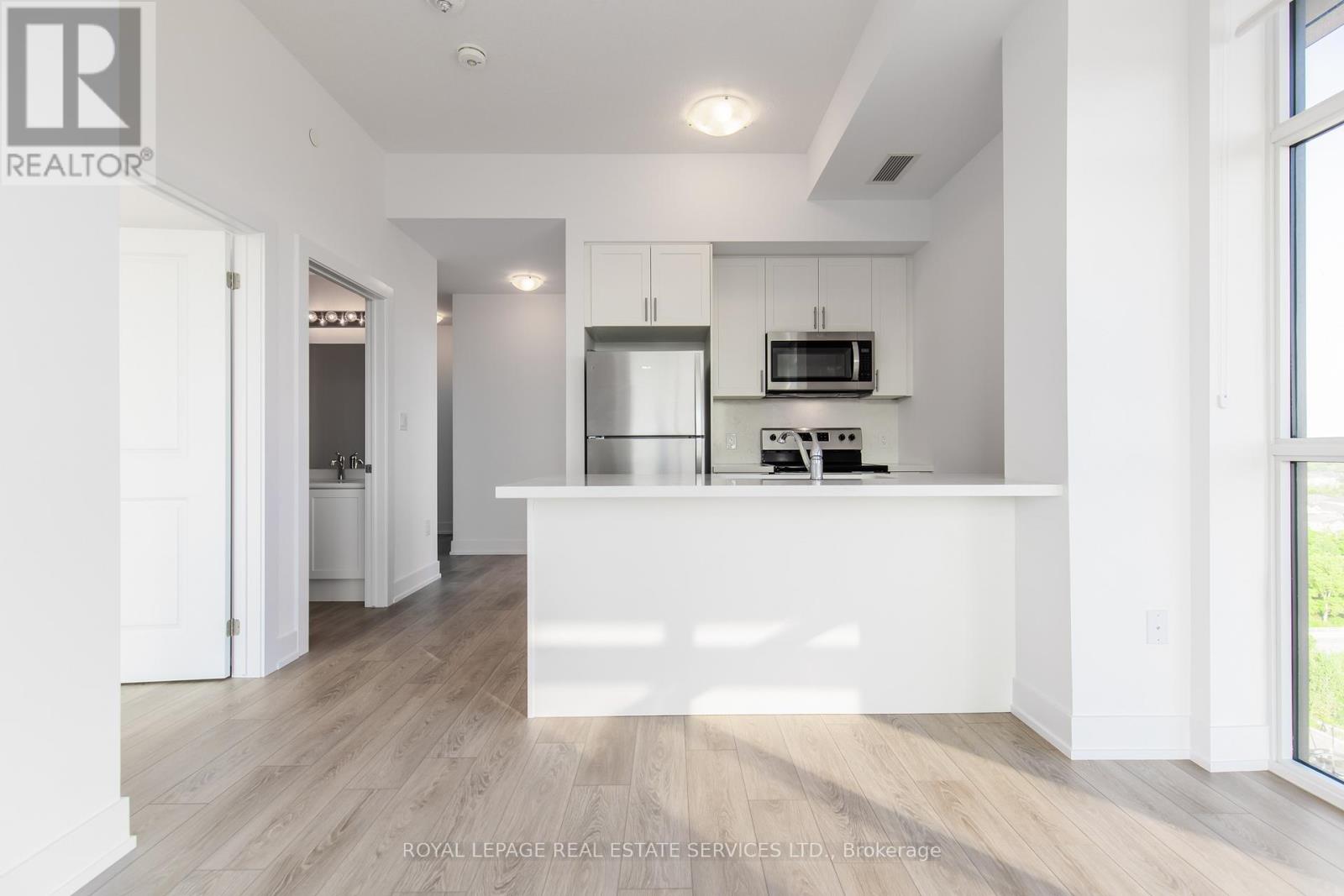 1211 - 470 DUNDAS STREET E