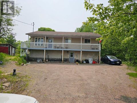 9998 COUNTY RD 41 ROAD N Addington Highlands ON K0H1Z0