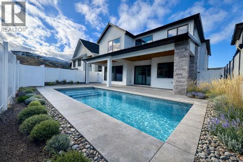 5533 Foothill Court Kelowna BC V1W0C4