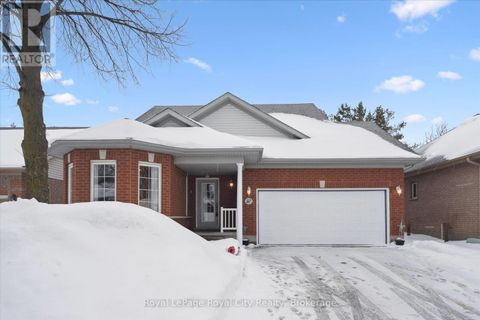 67 WHITE PINE WAY Guelph (Village By The Arboretum) ON N1G4X7