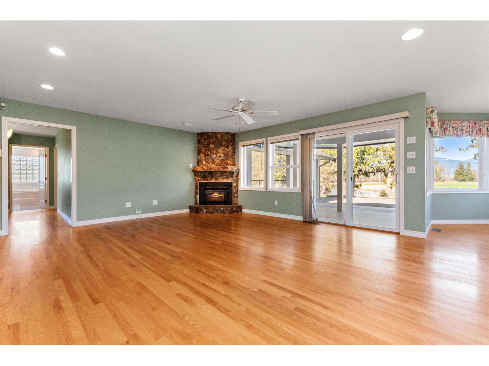 47083 BELL ROAD|Fairfield Island