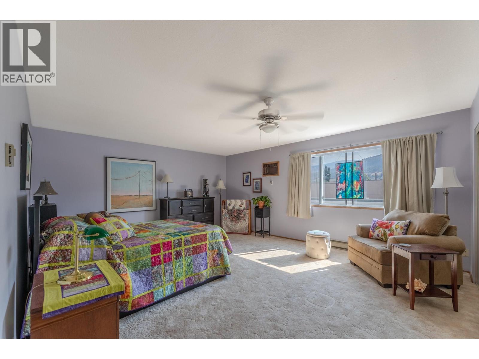 272 GREEN Avenue W Unit# 210