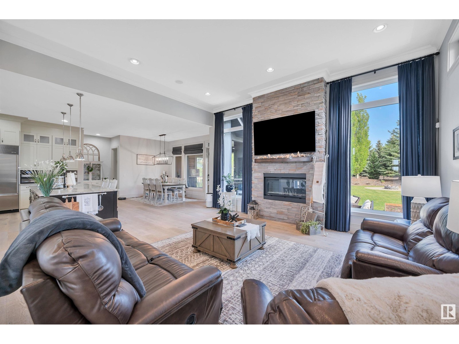 111 PINNACLE TC
