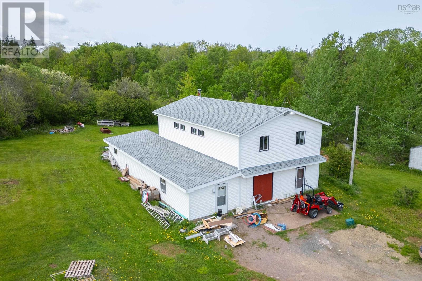 4742 Highway 366