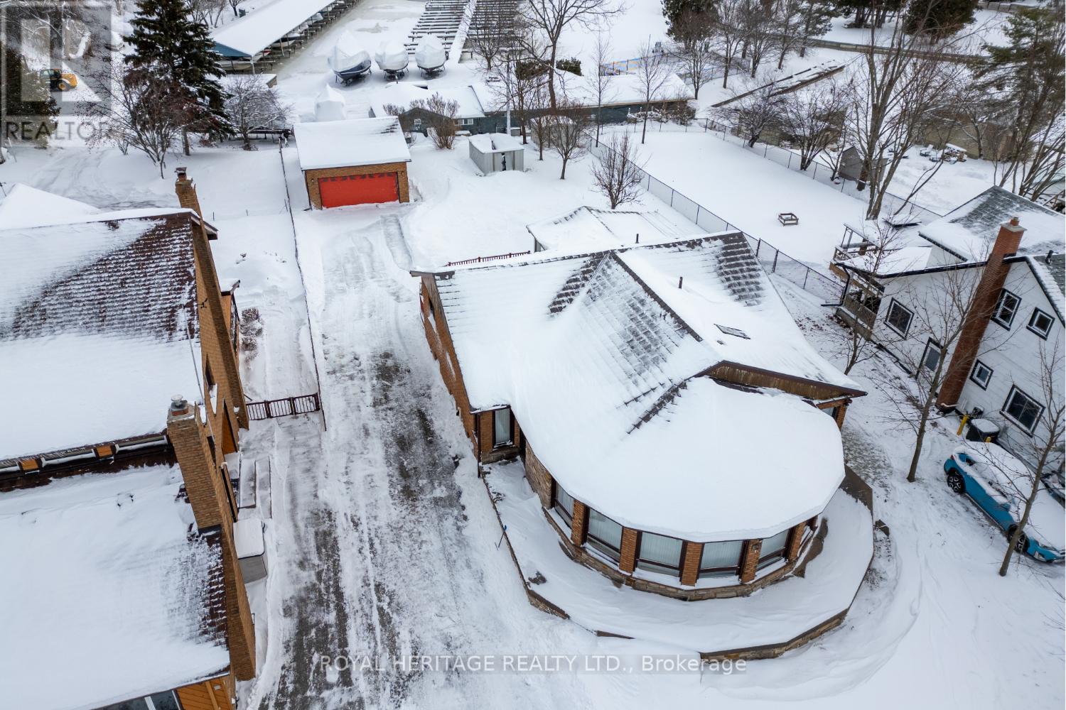 31 WELLINGTON STREET