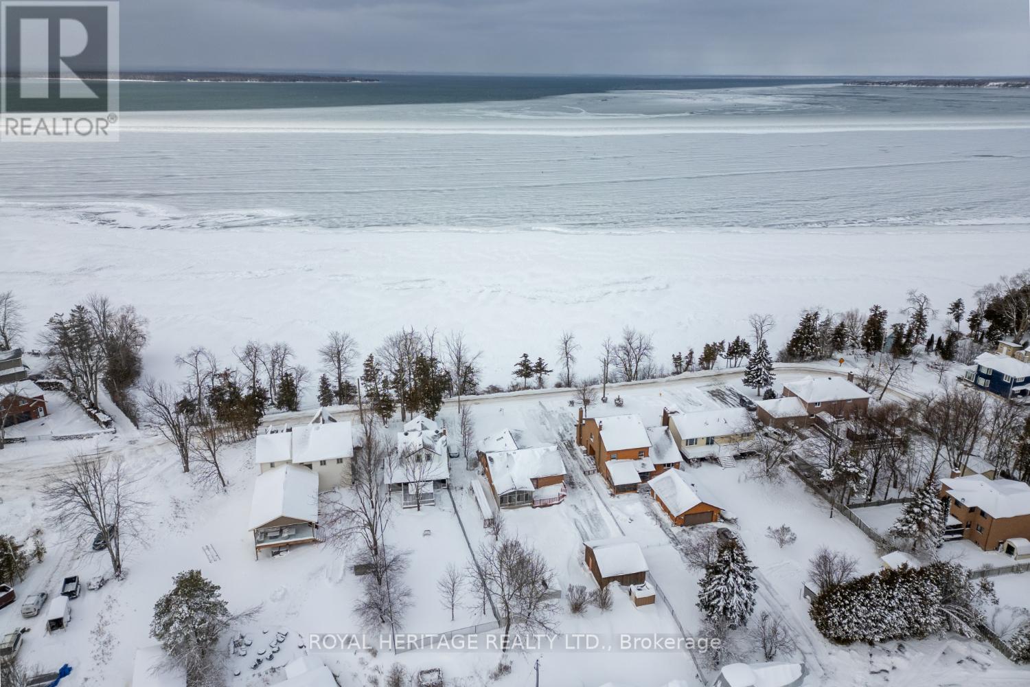 31 WELLINGTON STREET