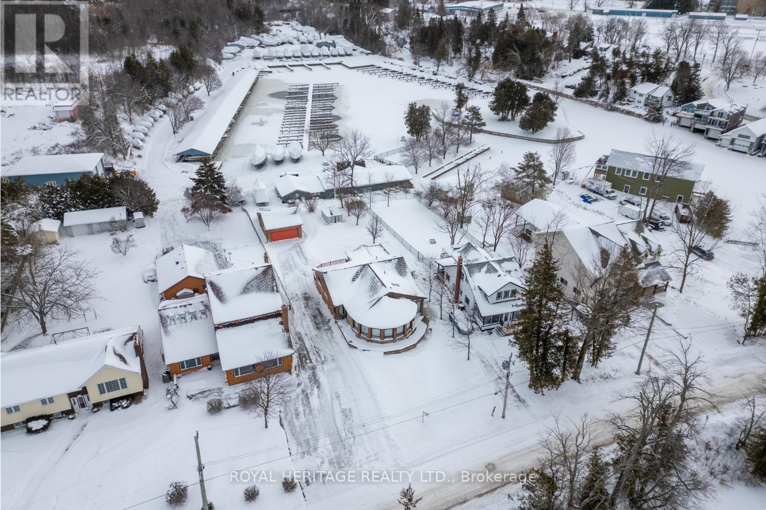 31 WELLINGTON STREET