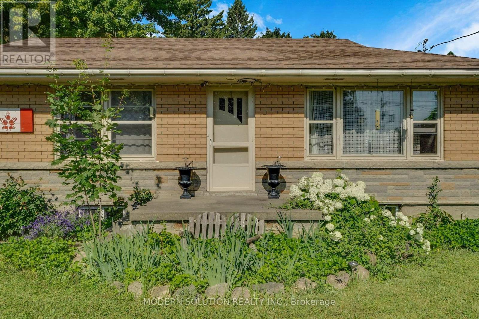 124 NORTHSIDE DRIVE