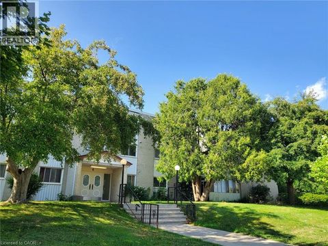 6 WALTON Avenue Unit# 104 Kitchener ON N2C2B5