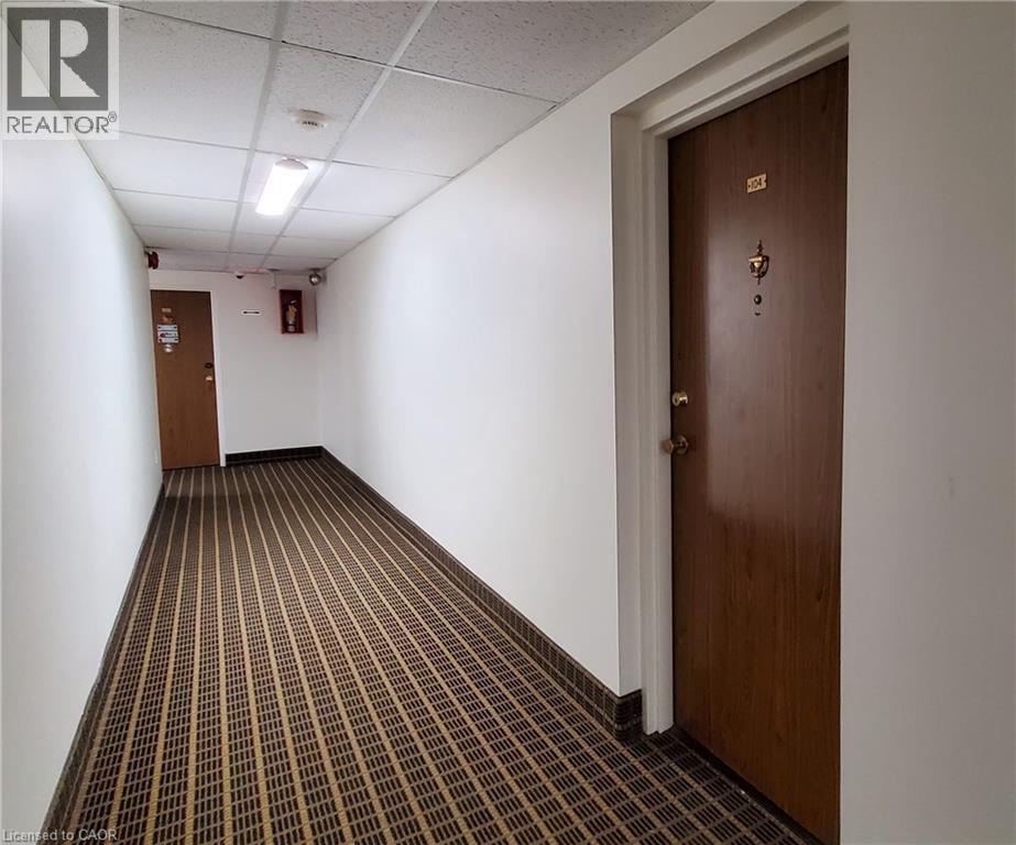 6 WALTON Avenue Unit# 104