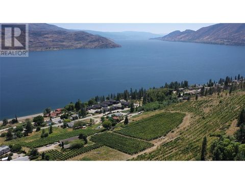 6212 Gummow Road & 6266 Lipsett Avenue Peachland BC V0H1X7