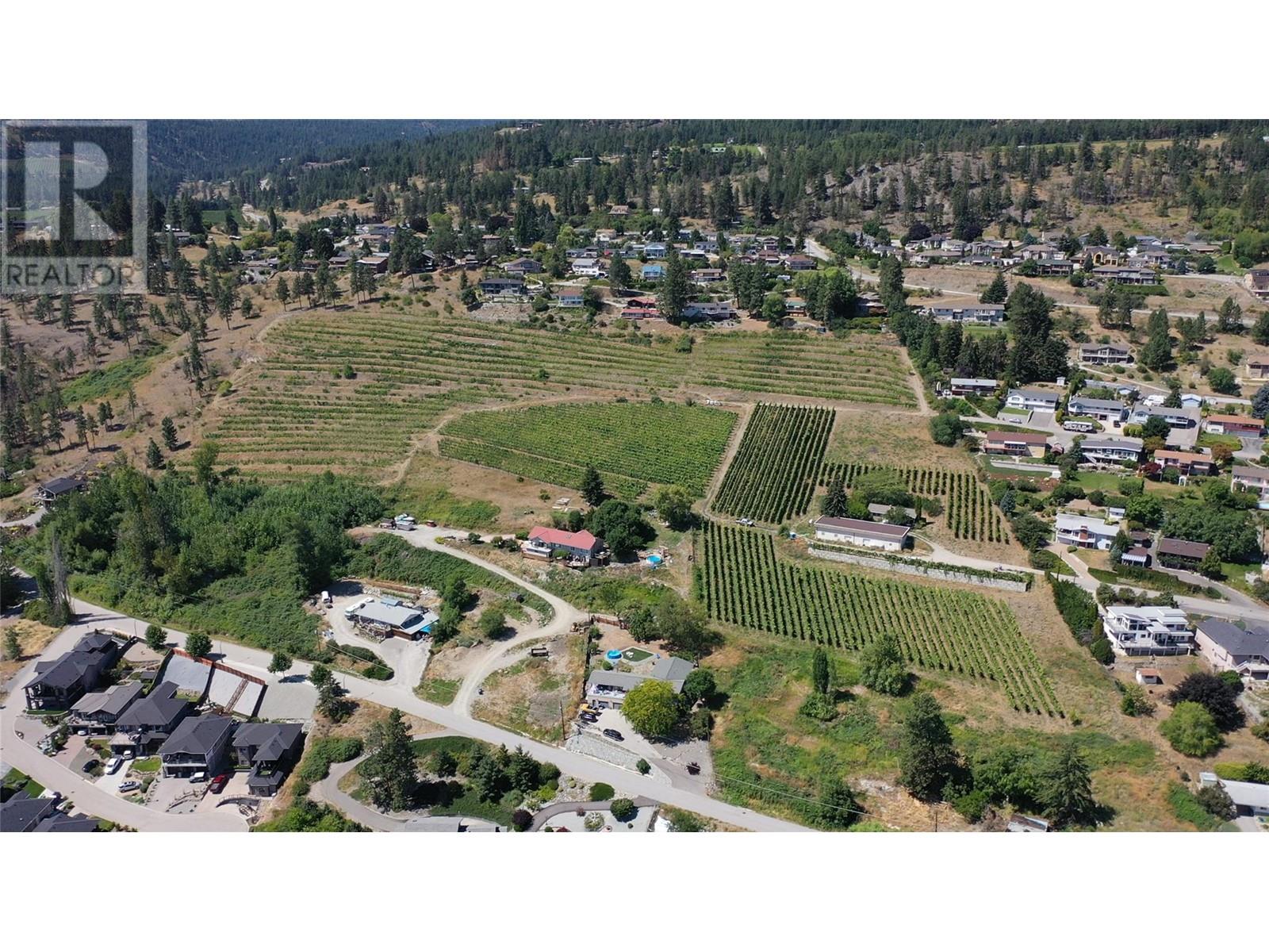 6212 Gummow Road & 6266 Lipsett Avenue