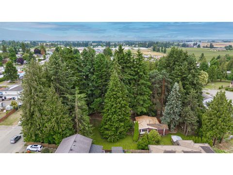 2161 MARTENS STREET Abbotsford BC V2T6M6