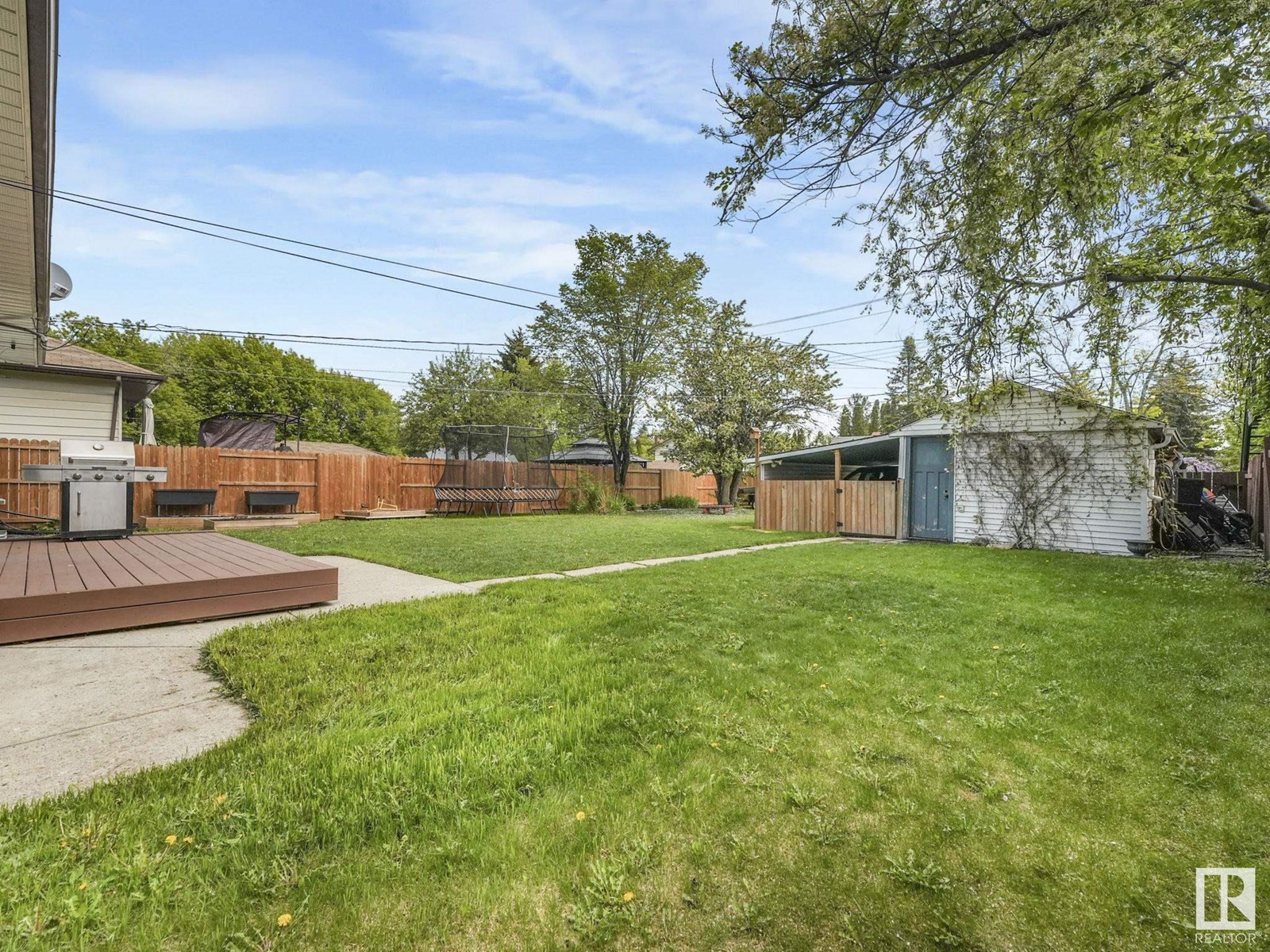 10907 116 ST NW NW