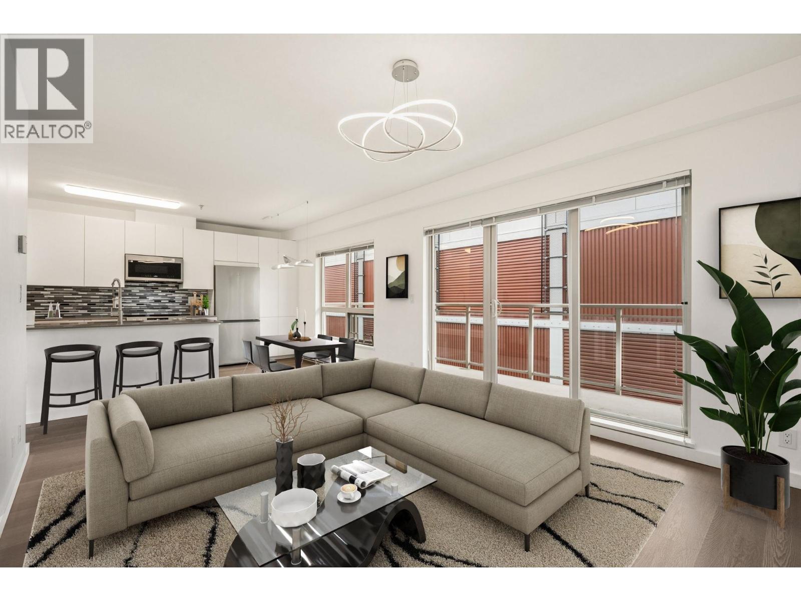 303 1033 ST. GEORGE'S AVENUE