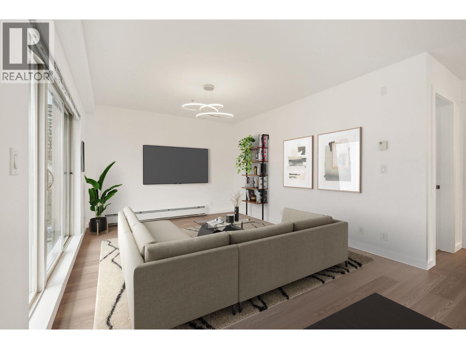 303 1033 ST. GEORGE'S AVENUE