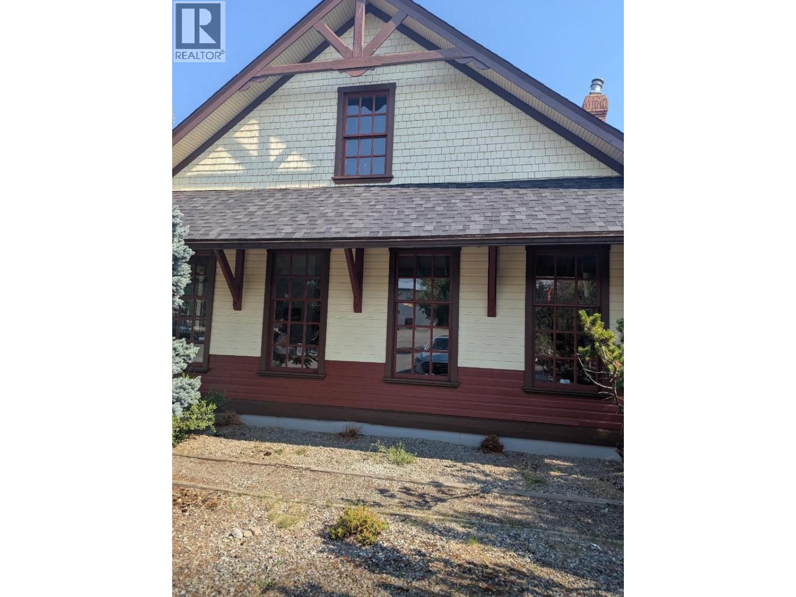 7654 DONALDSON Drive