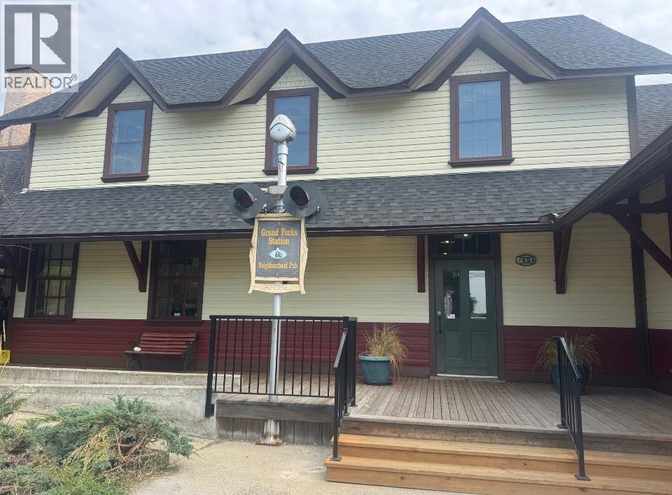 7654 DONALDSON Drive