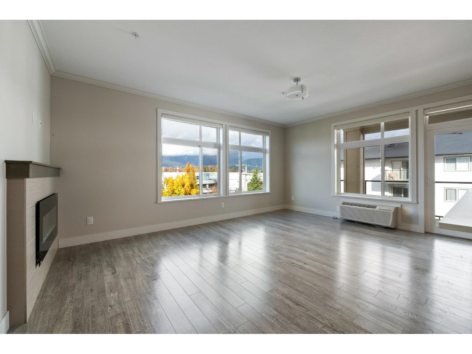 303 9130 CORBOULD STREET|Chilliwack Proper West