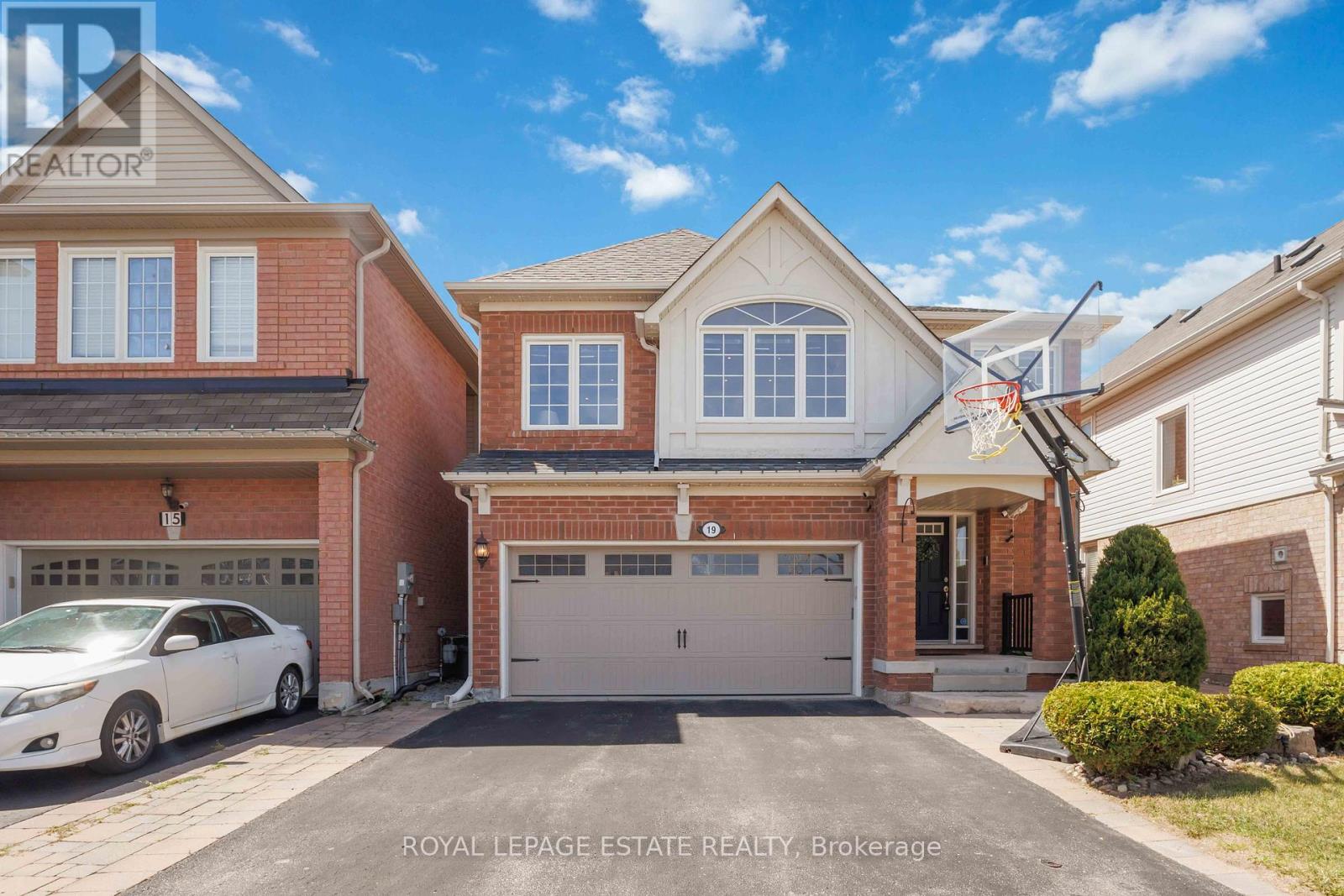 19 HIRAM JOHNSON ROAD