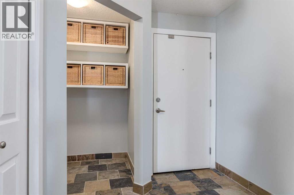 2301, 2518 Fish Creek Boulevard SW