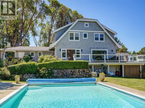 2564 Lavinia Rd Shawnigan Lake BC V0R2W2