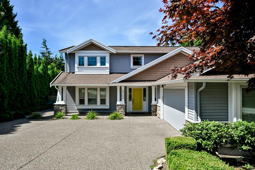 9709 CROWN CRESCENT