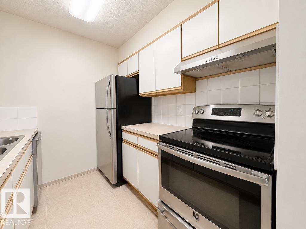 #218 5065 31 AV NW