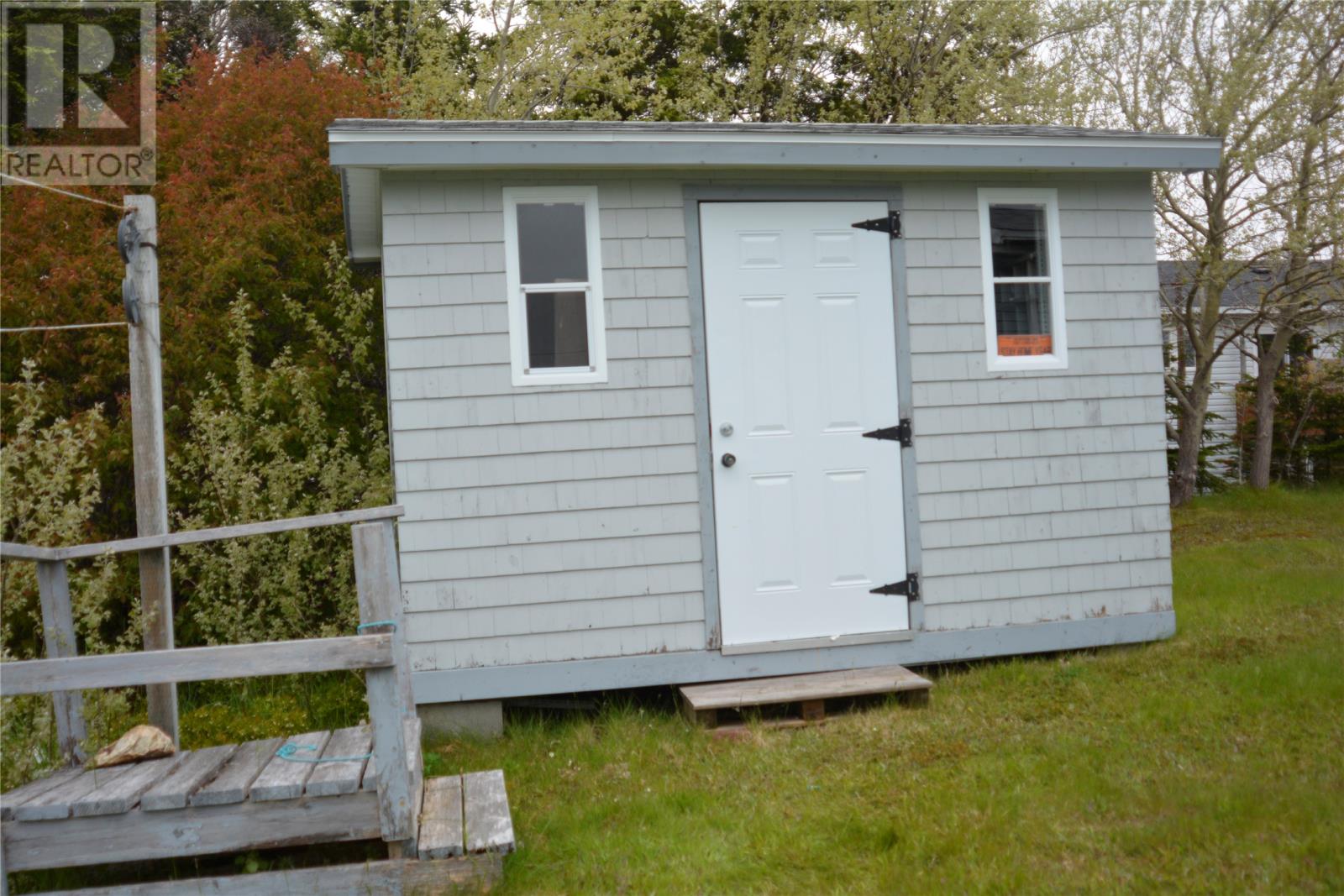 73A Marsh Road