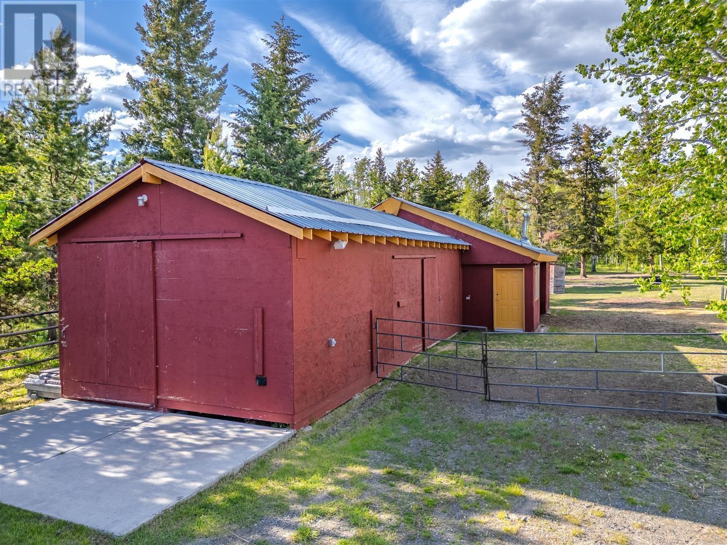 5834 GREEN LAKE NORTH ROAD