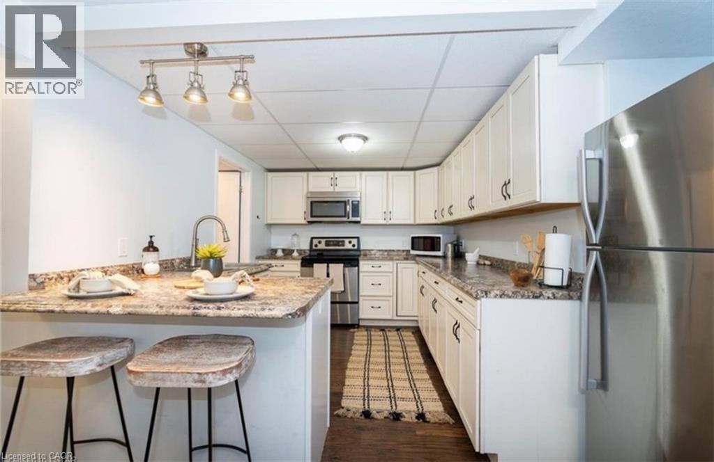 1176 BIRCHWOOD Drive