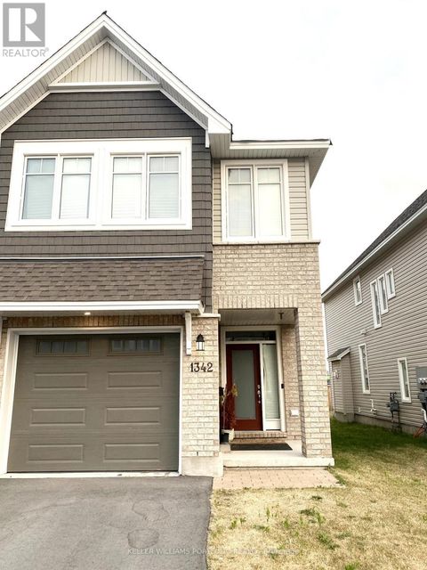 1342 DEMERS AVENUE Kingston (East Gardiners Rd) ON K7M0H7