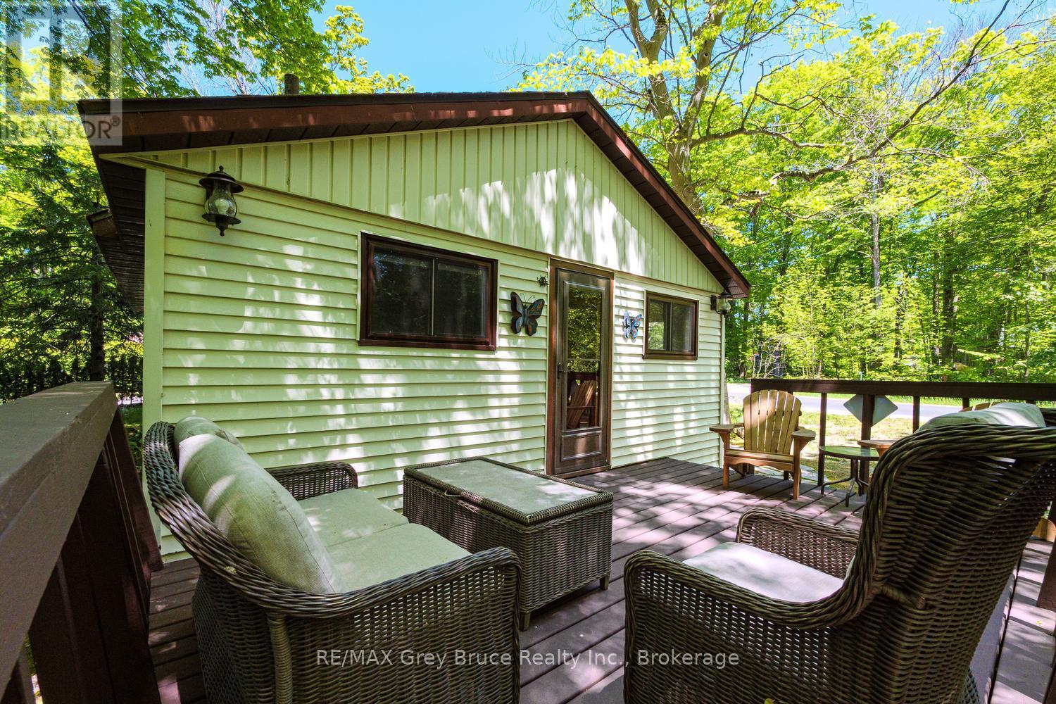 112 SYMON AVENUE