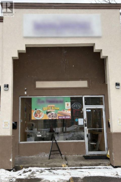 296 - 284-296 MARKHAN ROAD Toronto (Scarborough Village) ON M1J3C5