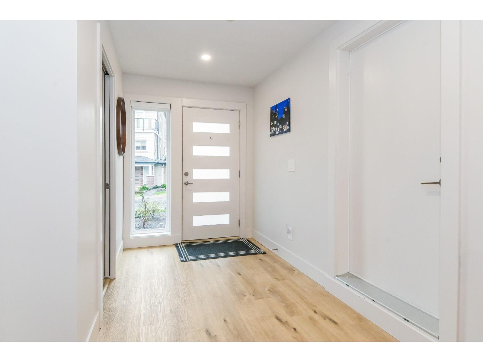 5 1928 WOODSIDE BOULEVARD|Mt Woodside