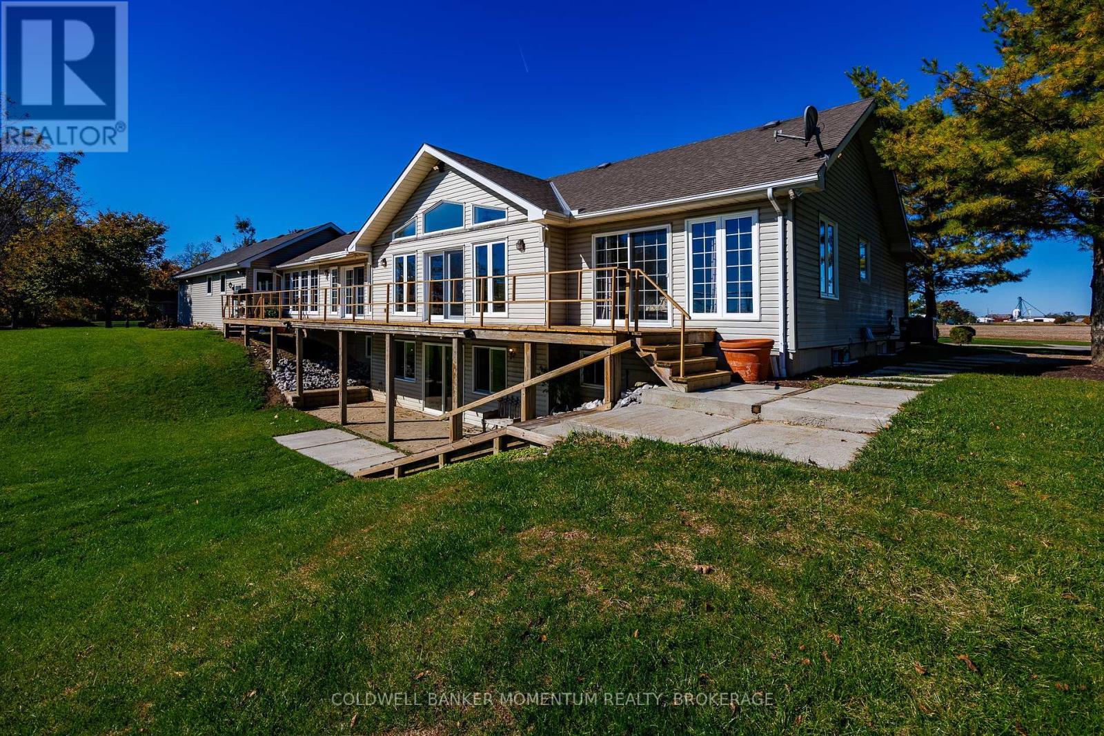 648 FRONT ROAD