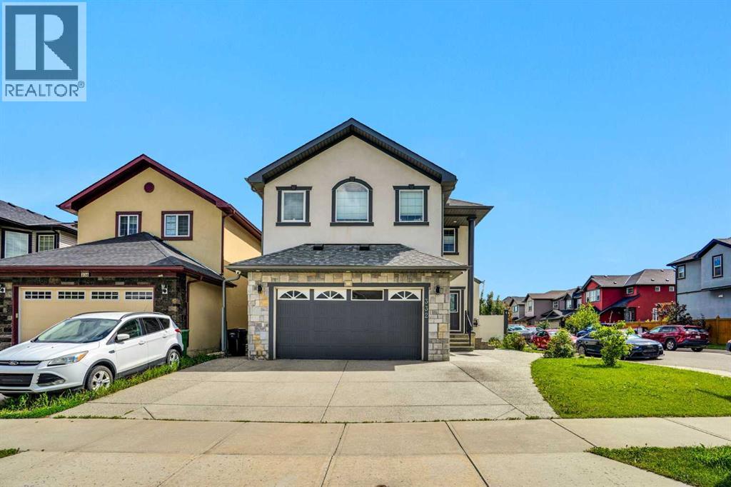 332 Saddlemont Boulevard NE