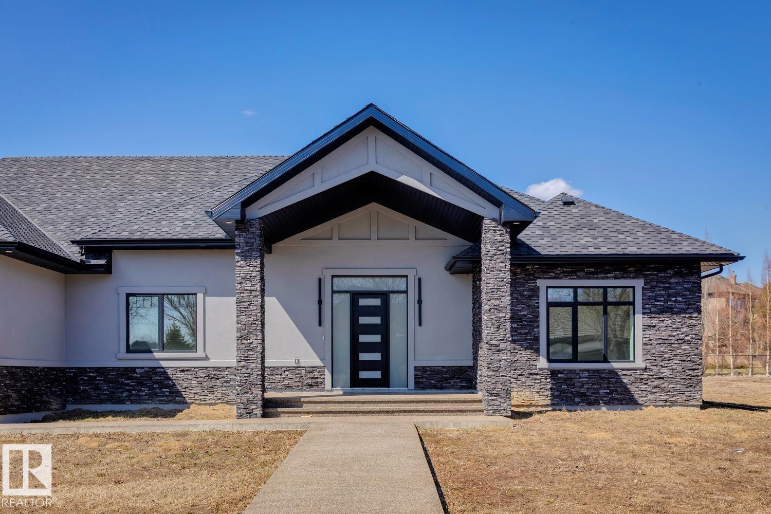 15 Pinnacle KY