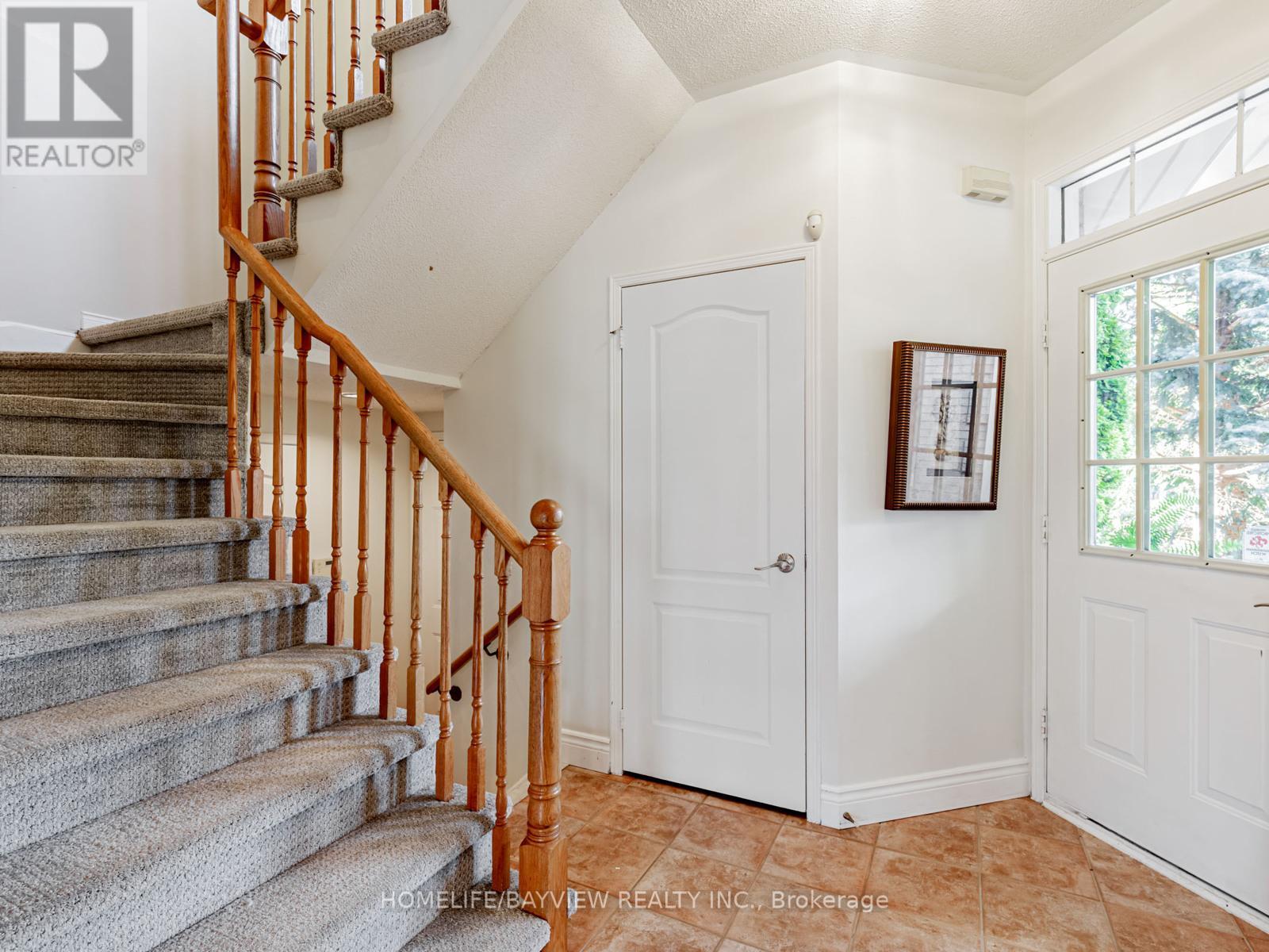 109 THICKET CRESCENT