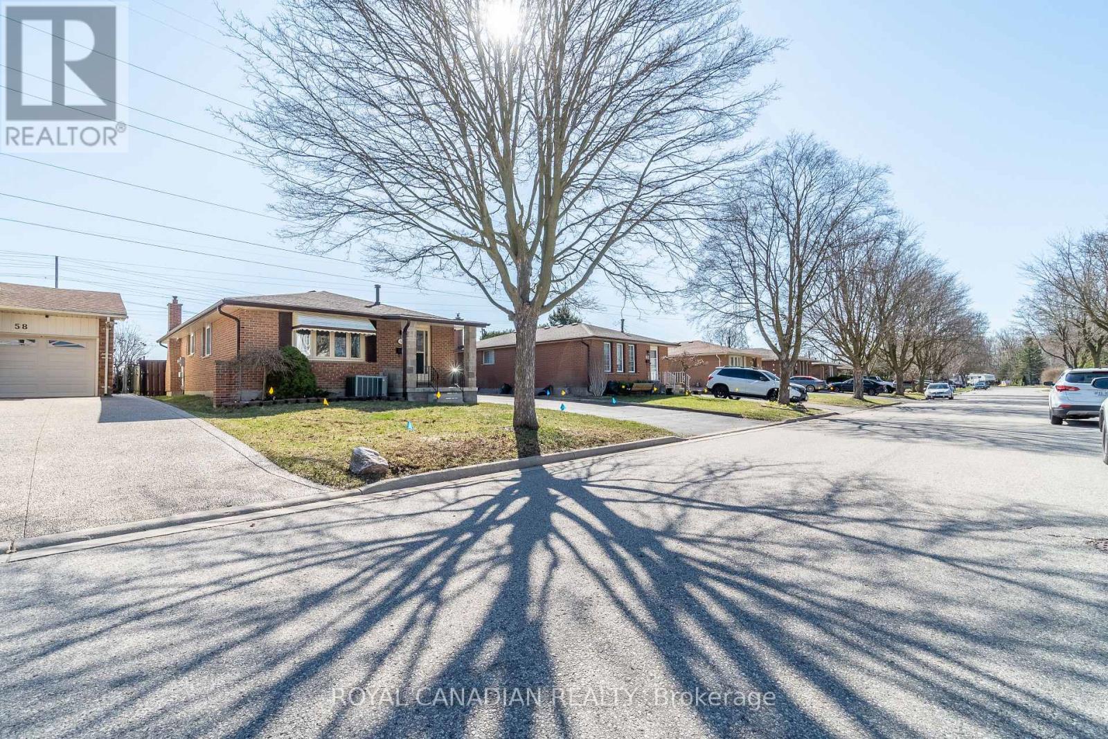 60 LYSANDA AVENUE