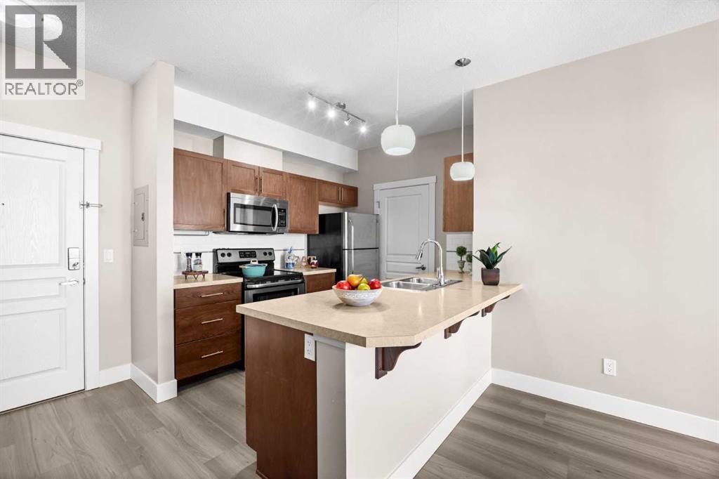 407, 2300 Evanston Square NW