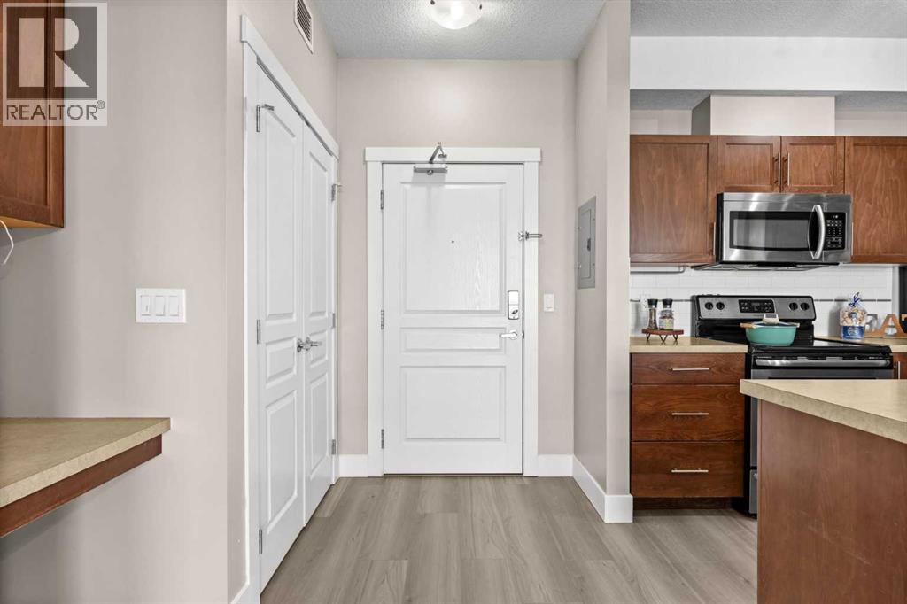 407, 2300 Evanston Square NW